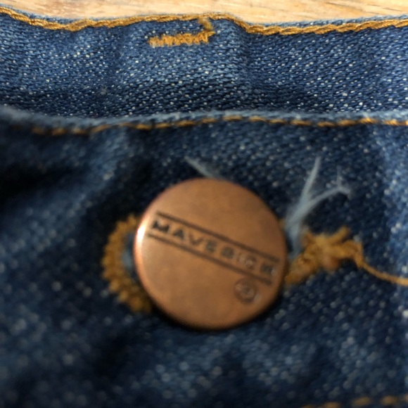 Maverick Jeans - Picture 2 of 4